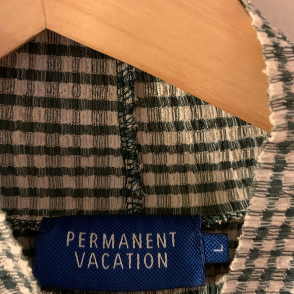 Stretchy gingham turtle neck from Australian brand Permanent Vacation. - Picture 3 of 5